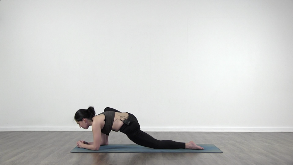 Strengthen into Hanumanasana_2