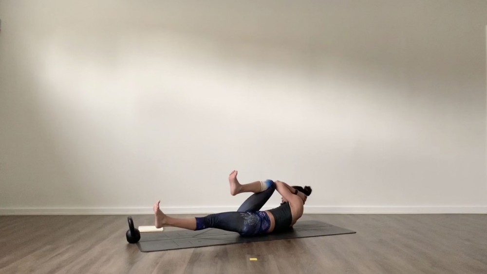 Full Body Yoga with Kettlebell_2