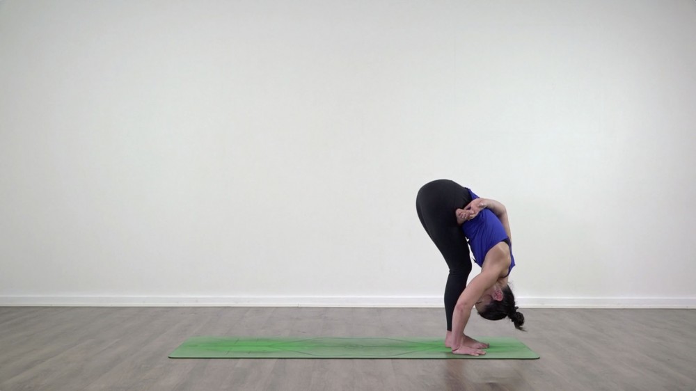 Posturas de Pie Primera Serie de Ashtanga_2