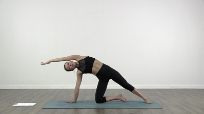 sideplank Vinyasa variation