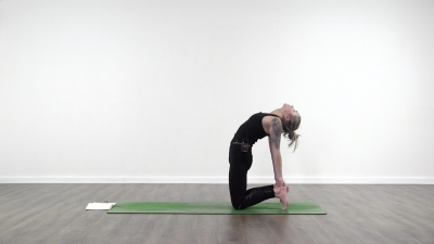 camel pose linnea